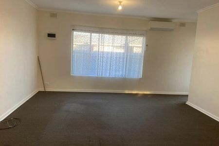 2 Bedroom Unit Located Between the City and the Sea ...... - Photo 5