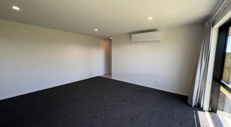 4 bedroom home in Rolleston - Photo 3