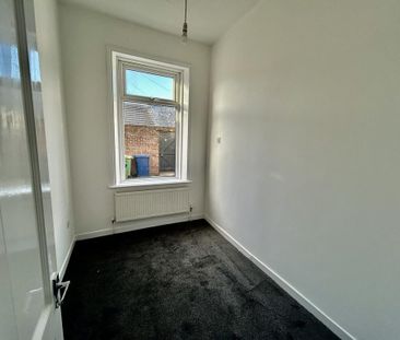 2 bedroom cottage to rent - Photo 1