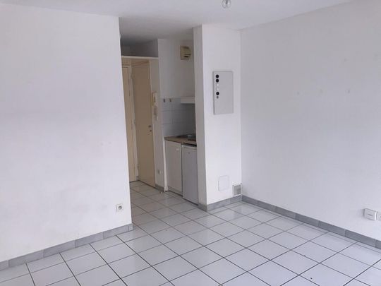Location Appartement 1 pièce 18m² MONTPELLIER 34000 - Photo 1