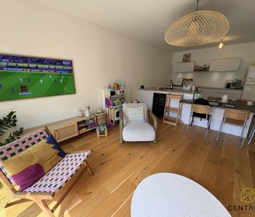 Location Maison 4 pièces 88m² LILLE 59000 - Photo 2