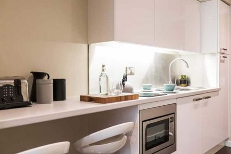 Studio to rent - Photo 5