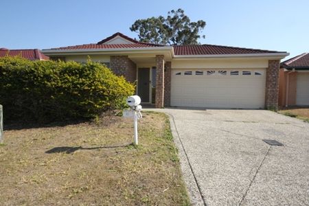 13 Merganser Place, 4078, Forest Lake Qld - Photo 2