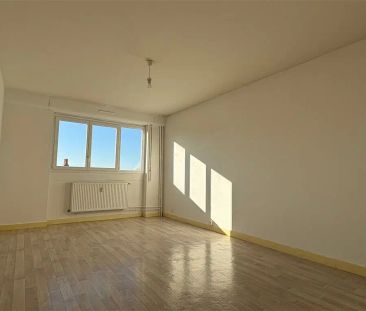 Location appartement 2 pièces - 52m² à Chateauroux (36000) - Photo 1