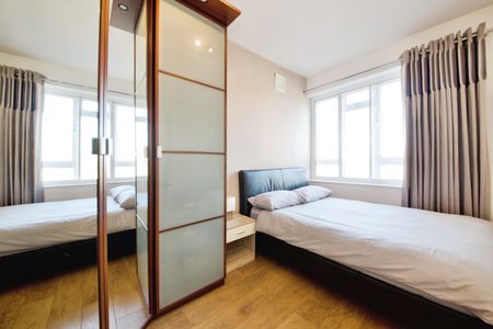 1 Bed Flat, Sheringham House, NW1 - Photo 4