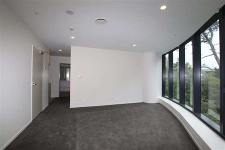 Grafton 2 Bedrooms - Photo 2