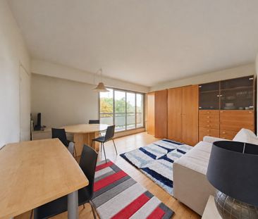 Location Appartement 1 pièce Meublé 32m² PARIS 17ème - Photo 1