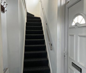 3 Bed Semi-Detached House, Daresbury Road, S2 - Photo 1