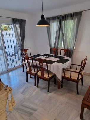 Luxury Apartment for rent in Nueva Andalucia, Andalusia - Photo 1