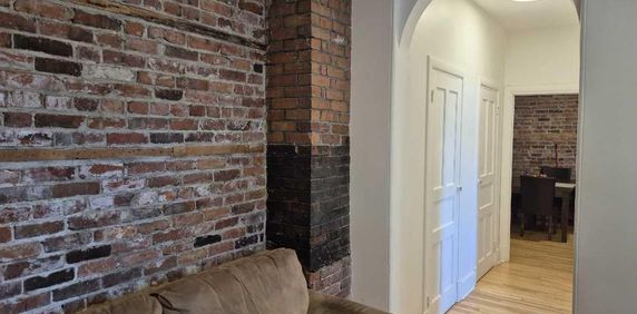 Appartement 3 1/2 dans Saint-Jean-Baptiste - Photo 2