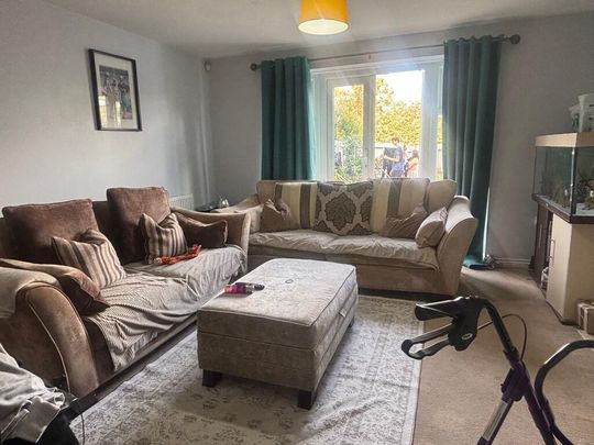 4 bedroom terraced house to rent - Photo 1