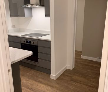 2 Bed Flat, Farleigh Court, CR2 - Photo 5