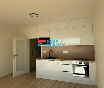 Pronájem bytu 1+kk 35 m2 - Photo 3