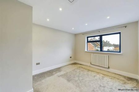 2 bedroom property to rent in Hemel Hempstead - Photo 5