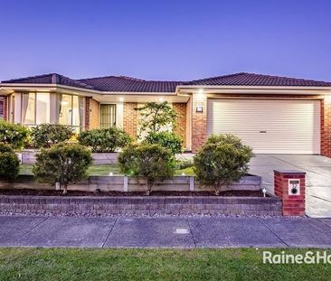 32 Cornwell Crescent, Cranbourne East, VIC 3977 - Photo 1