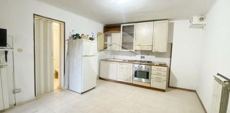 Monolocale in affitto - Photo 2