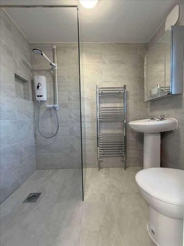 White Hart Lane, Wood Green, N22 - Photo 4