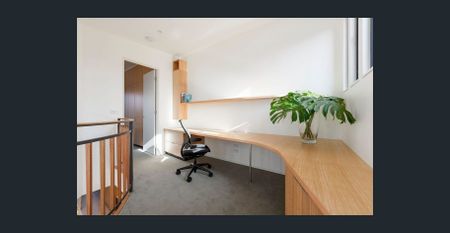 DESIGNER LIVING IN A PREMIER LOCATION! - Photo 2