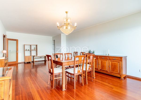 Apartamento T3 em Porto