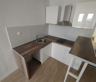 Location Appartement 1 pièce 23m² NARBONNE 11100 - Photo 4