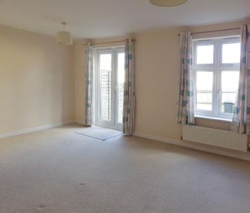3 bedroom terraced house to rent - Photo 6