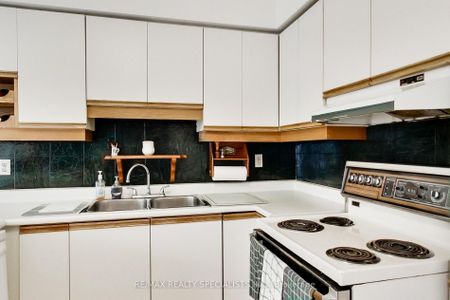 For Lease - 1474 Bough Beeches Boulevard, Mississauga, Ontario - Photo 3