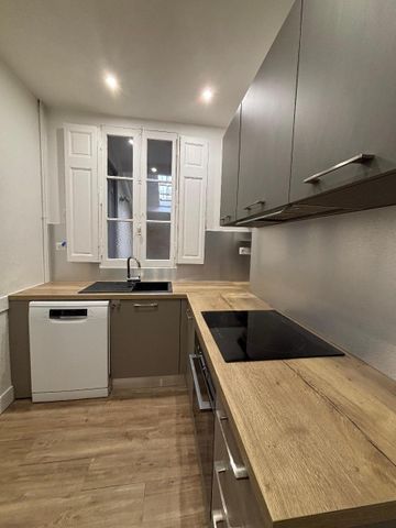 Location Appartement 3 pièces 56m² BORDEAUX 33000 - Photo 4