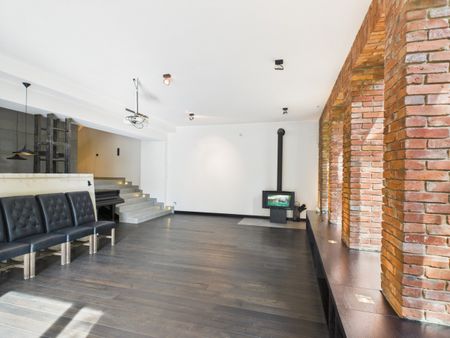 Blisko centrum, pośród zieleni. - Photo 2