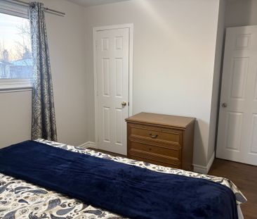 For Lease - 3670 Crabtree Crescent, Mississauga, Ontario - Photo 6