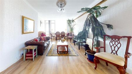 2 bedroom flat to rent - Photo 3