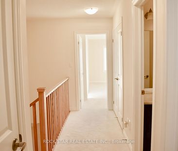 Townhouse For Lease | E8134042 - Photo 1