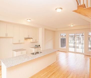 For Lease - 3099 Meadowridge Drive, Oakville, Ontario - Photo 2