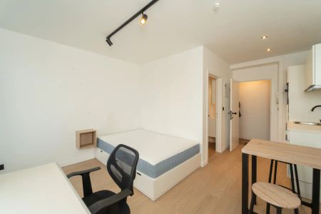Gerenoveerde studio op zeer centrale ligging in hartje Gent - Photo 4