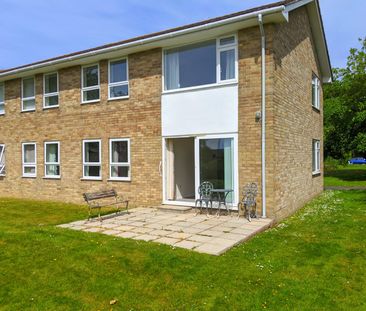 2 bedroom flat to rent Waterford Place, Highcliffe - Photo 2