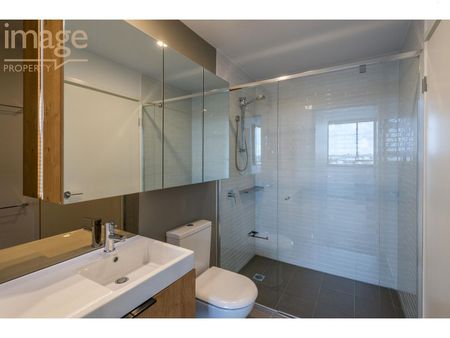 DON'T MISS OUT ON THIS BEAUTIFUL UNIT!! - Photo 4