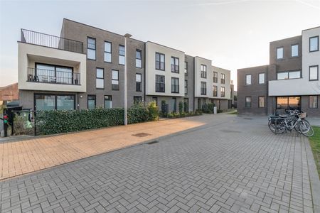 Rustig gelegen nieuwbouwappartement met autostaanplaats - Photo 2