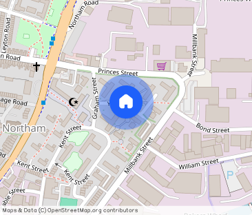 York Close, Southampton - Photo 1