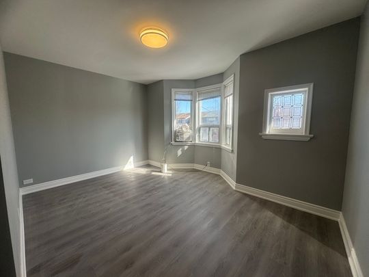 For Lease - 32 Earlscourt Avenue, Toronto, Ontario - Photo 1