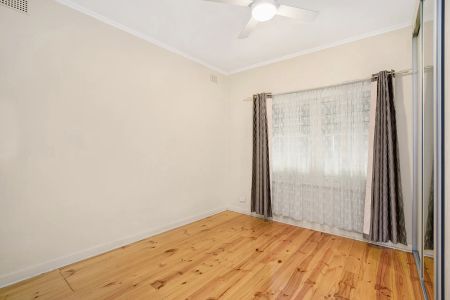 1 Brenthorpe Road, - Photo 5