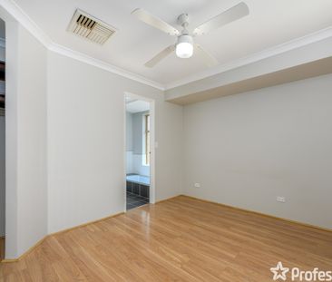 64 Wooramel Way, Cooloongup WA 6168 - Photo 4