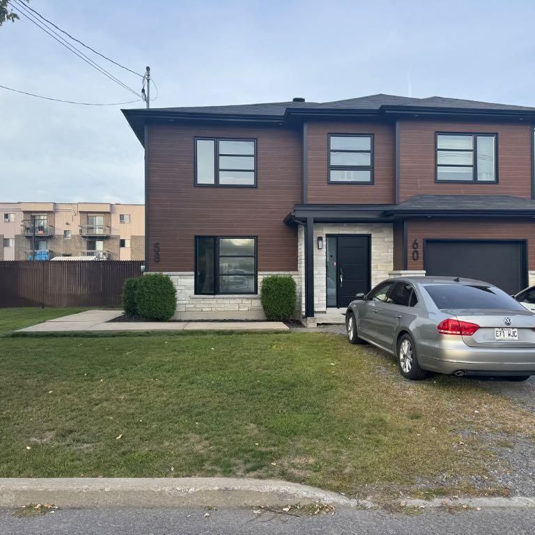 Grand 4 1/2 secteur l'Epiphanie avec cour priver de 3200 pied carré - Photo 1