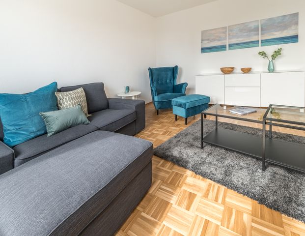 City-Residence: Schick möblierte Wohnung mit Skylineblick in schöner Westendlage - Photo 1