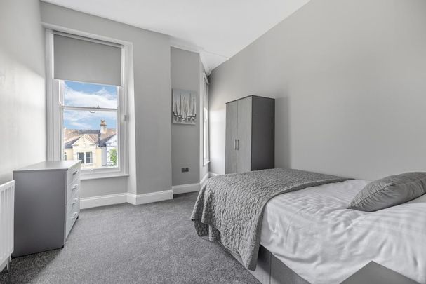 6 bedroom house share to rent - Photo 1