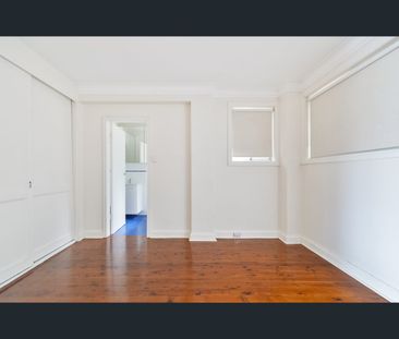 3/75 Elizabeth Bay Road, Elizabeth Bay, NSW 2011 - Photo 2