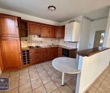 Location Appartement 3 pièces 76m² AUBIERE 63170 - Photo 2