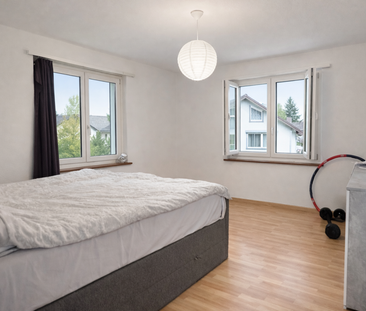 Geräumige 3.5 Zimmer-Wohnung an zentraler Lage - Photo 4