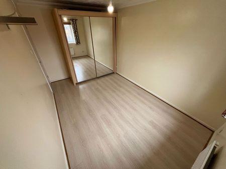 Linden Drive - Photo 5