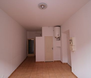 HYERES / T1 au RDC de 20.07 m². - Photo 1