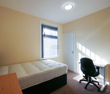 21 Harrow Road - Photo 4