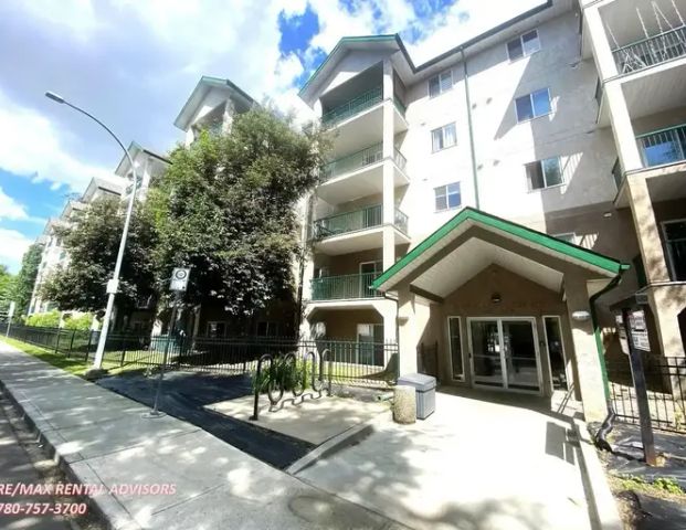 #412 11325 83 Street Northwest | 11325 83 Street Northwest, Edmonton - Photo 1